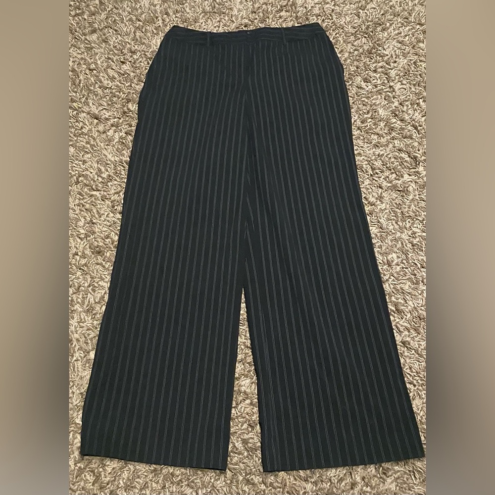 Moda International Victoria’s Secret Carmen Fit Pin Stripe Pants 8 Short Petite